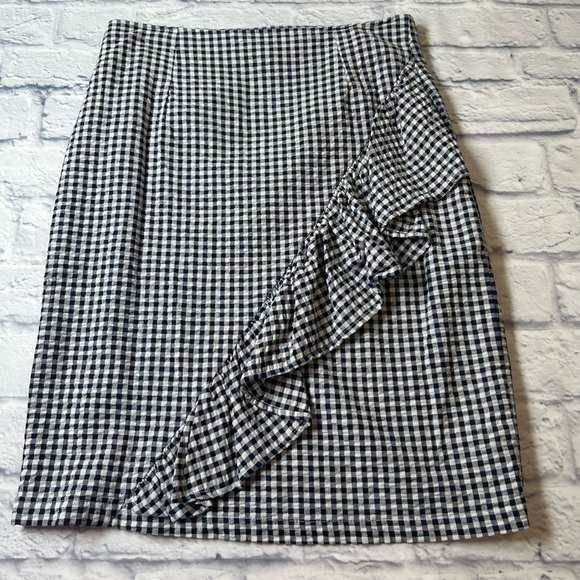 Emberley Classic Black and White Gingham Skirt w/ Ruffle. Size Medium. Preppy. - Picture 1 of 6